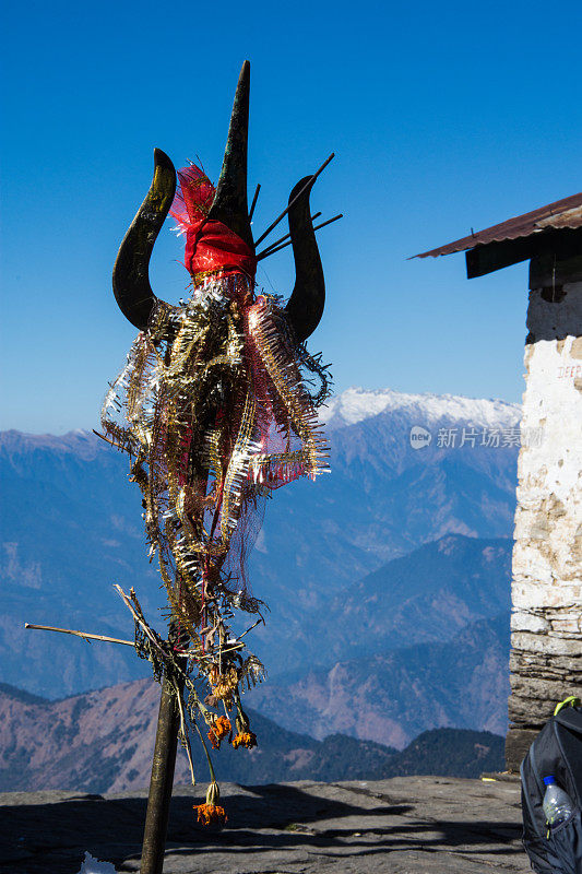 Trishul在tungnath mahadev, chopta，北阿坎德邦